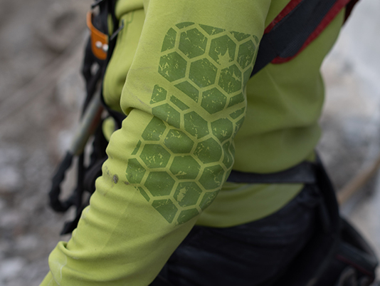 Moderne und bequeme Sweatjacke Fusion in der Farbe Lime 