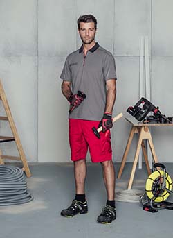 Das bequeme & innovative Elektriker Outfit für den Sommer aus der Stretch X Kollektion entdecken